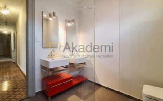 Haliç Apartmanında Kiralık Ofis ve Konut